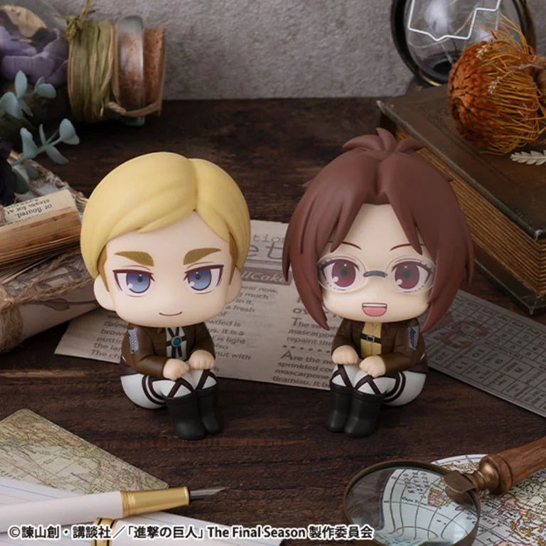 Attack on Titan - Look Up Series - Erwin Smith & Hanji Zoe (Set)