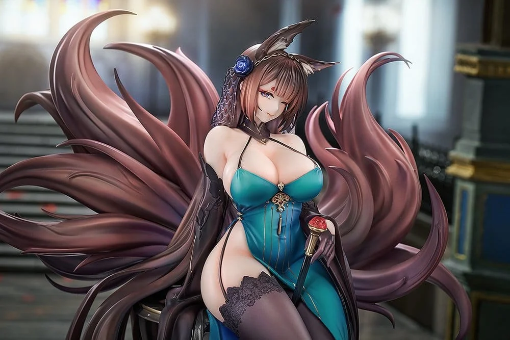 Azur Lane - Scale Figure - Amagi (Throne of Fallen Petals Ver.)