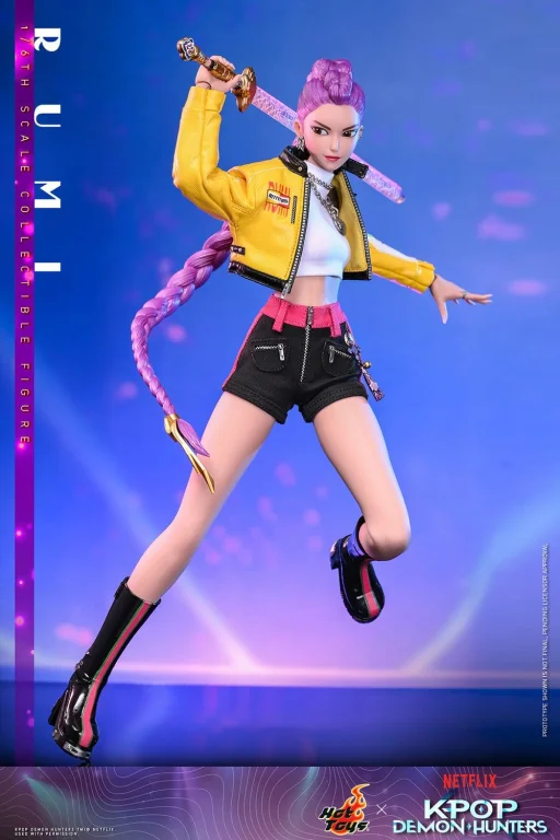 KPop Demon Hunters - Scale Action Figure - Rumi Kang