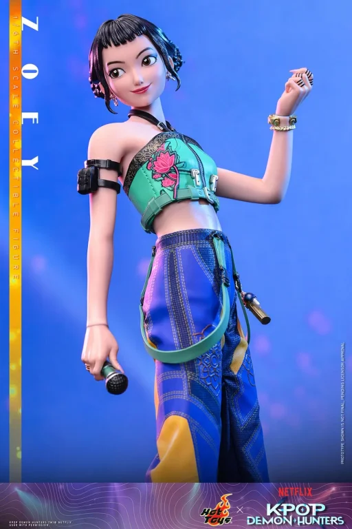 KPop Demon Hunters - Scale Action Figure - Zoey