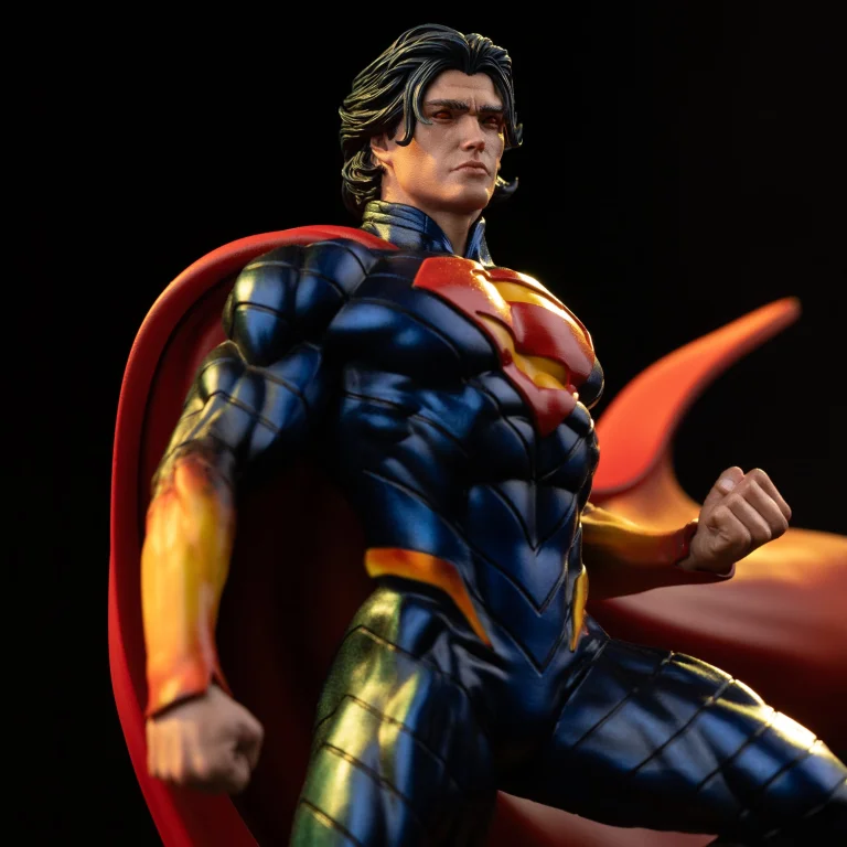 Superman - Art Scale - Superman (Absolute)