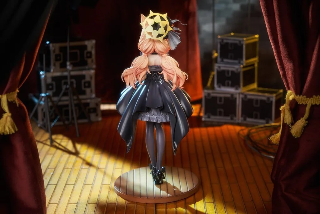 Blue Archive - Scale Figure - Mari Iochi (Idol) (Memorial Lobby Ver.)