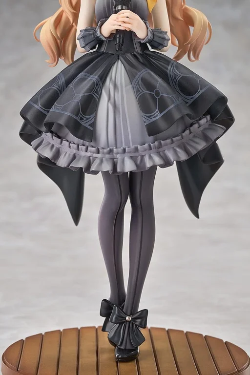 Blue Archive - Scale Figure - Mari Iochi (Idol) (Memorial Lobby Ver.)
