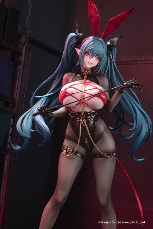 Azur Lane - Scale Figure - Regensburg (The Dark Dragon&rsquo;s Dungeon Ver.)