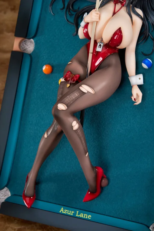 Azur Lane - Scale Figure - Taihou (Fun on the Baize Ver.)