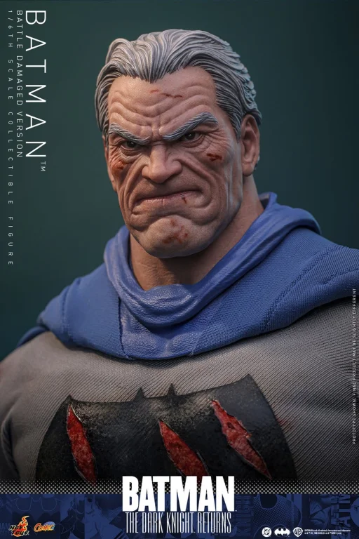 Batman - Scale Action Figure - Batman (Battle Damaged Version)