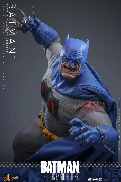 Batman - Scale Action Figure - Batman (Battle Damaged Version)