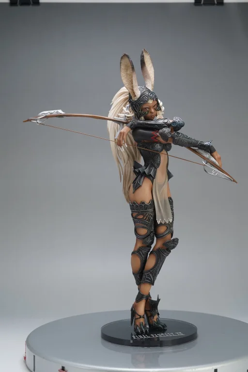 Final Fantasy XII - Play Arts Shin - Fran