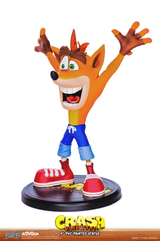 Crash Bandicoot - Non-Scale Figure - Crash Bandicoot