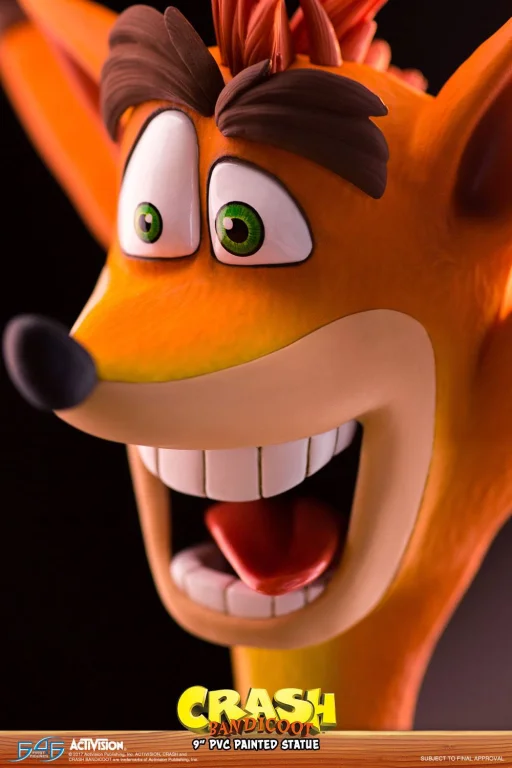 Crash Bandicoot - Non-Scale Figure - Crash Bandicoot