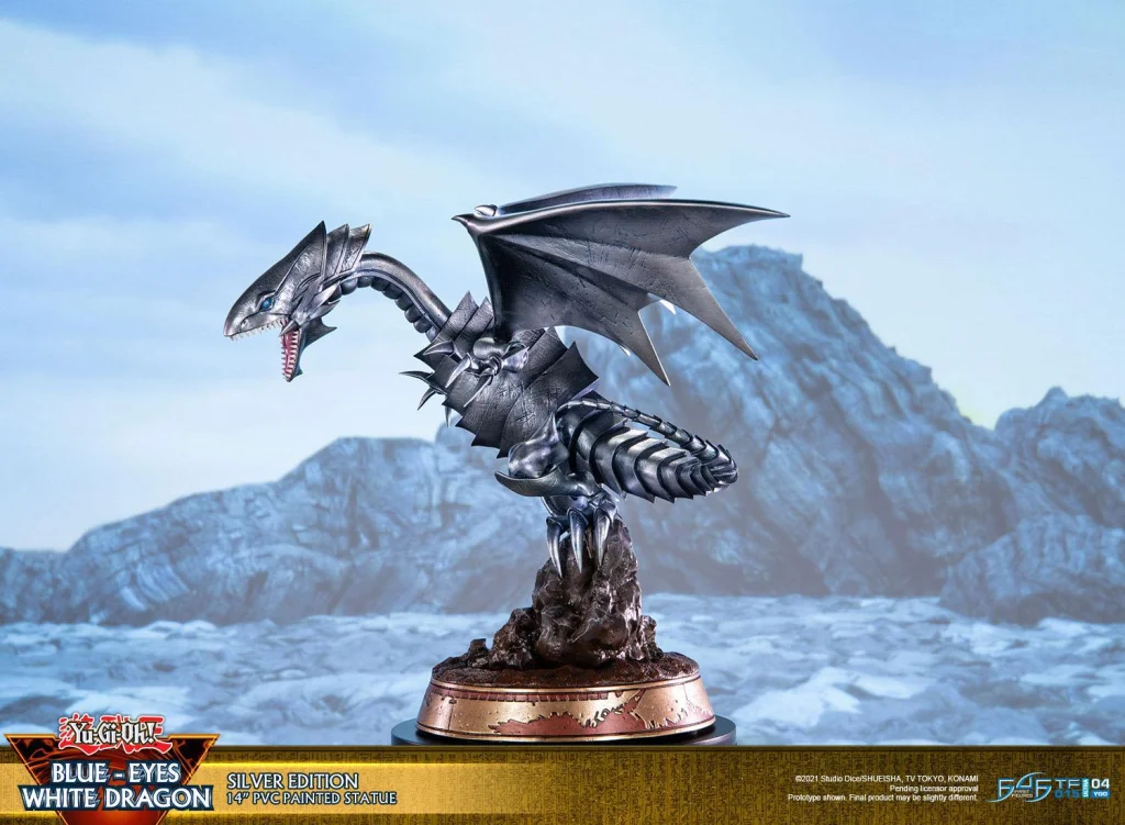 Yu-Gi-Oh! - Non-Scale Figure - Blue-Eyes White Dragon (Silver Edition)