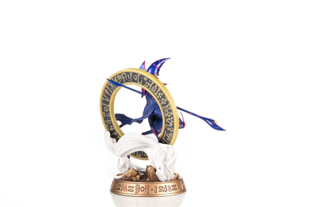 Yu-Gi-Oh! - Non-Scale Figure - Dark Magician (Blue Version)