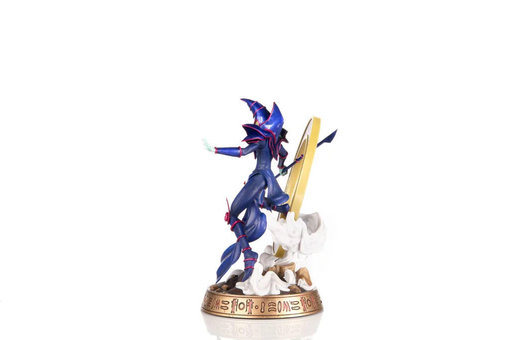 Yu-Gi-Oh! - Non-Scale Figure - Dark Magician (Blue Version)