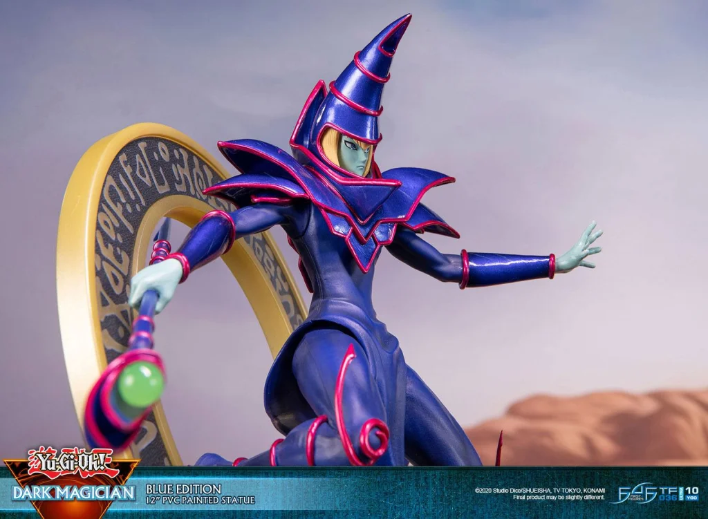 Yu-Gi-Oh! - Non-Scale Figure - Dark Magician (Blue Version)