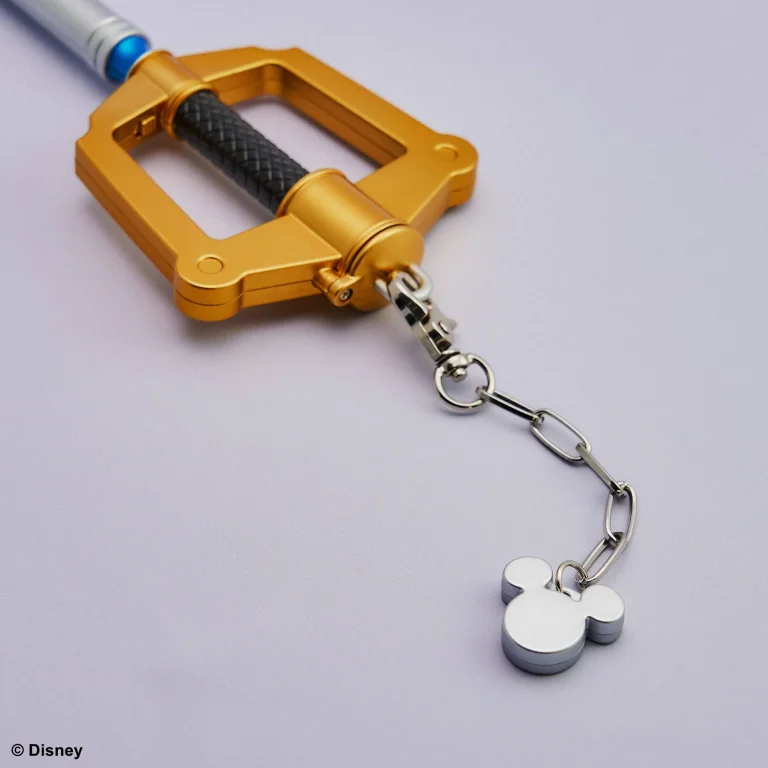 Kingdom Hearts - Kingdom Hearts 20th Anniversary - Light Up Keyblade - Kingdom Key
