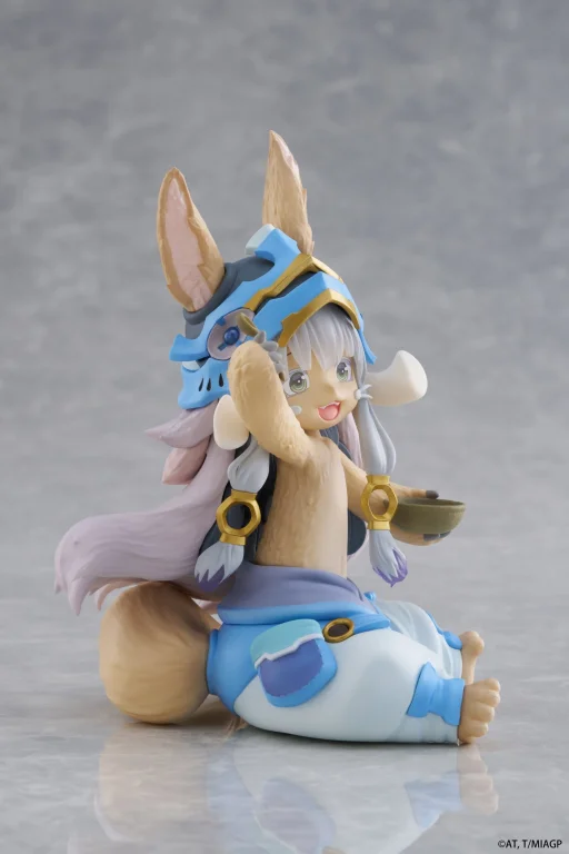Made in Abyss - Desktop Cute - Nanachi (Mealtime ver.)