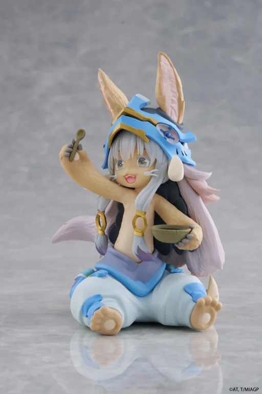 Made in Abyss - Desktop Cute - Nanachi (Mealtime ver.)