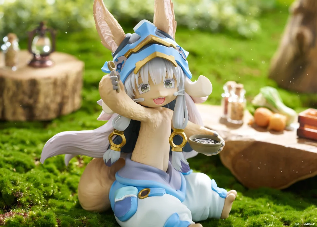 Made in Abyss - Desktop Cute - Nanachi (Mealtime ver.)