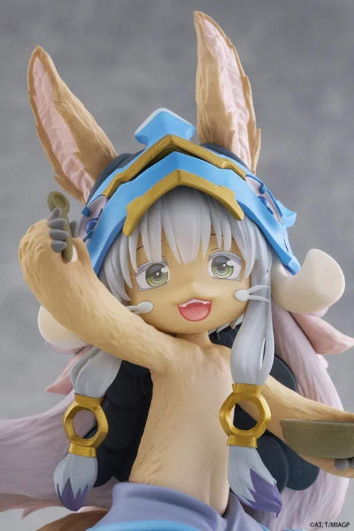 Made in Abyss - Desktop Cute - Nanachi (Mealtime ver.)