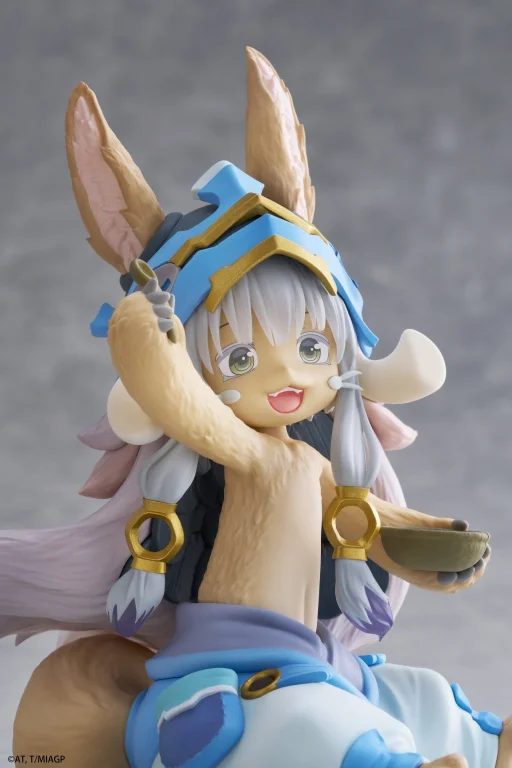 Made in Abyss - Desktop Cute - Nanachi (Mealtime ver.)