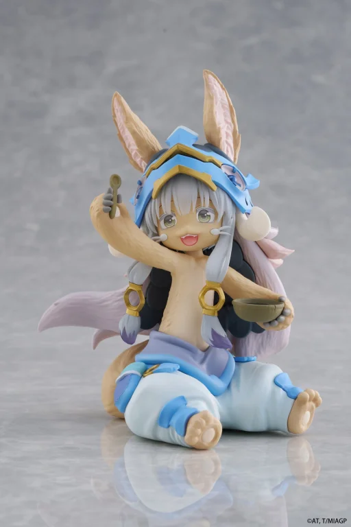Made in Abyss - Desktop Cute - Nanachi (Mealtime ver.)