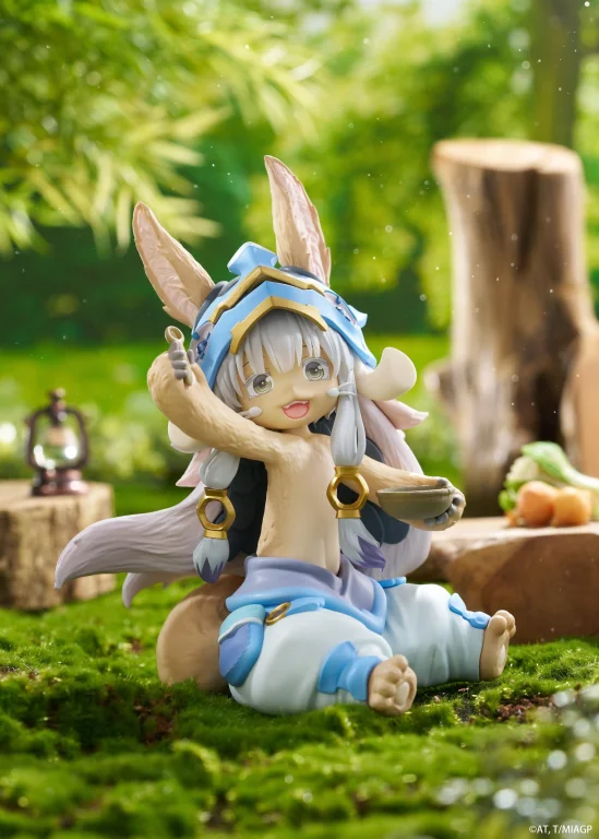 Made in Abyss - Desktop Cute - Nanachi (Mealtime ver.)
