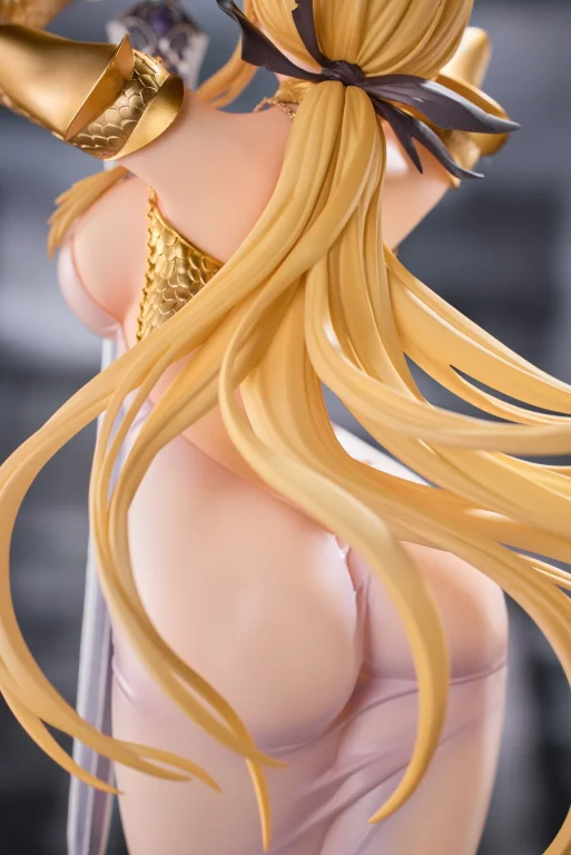 Brown Dust II - Scale Figure - Olivier (Apostle)