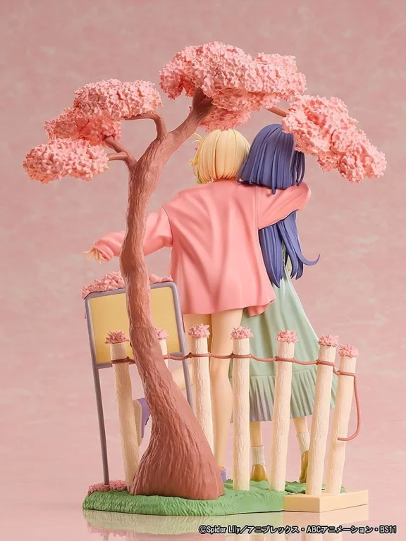 Lycoris Recoil - Non-Scale Figure - Chisato Nishikigi & Takina Inoue (Spring Ver.)