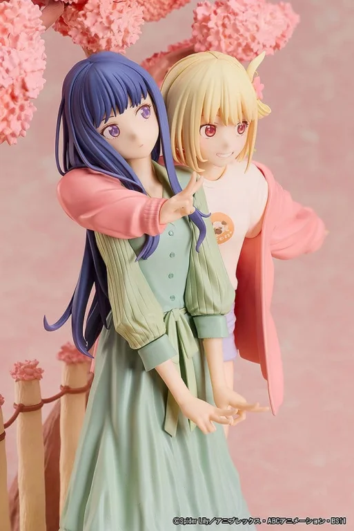 Lycoris Recoil - Non-Scale Figure - Chisato Nishikigi & Takina Inoue (Spring Ver.)