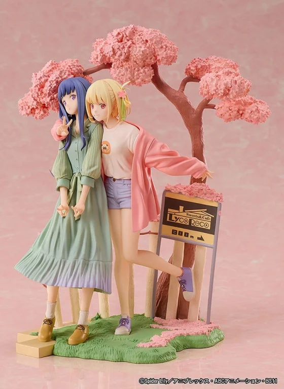 Lycoris Recoil - Non-Scale Figure - Chisato Nishikigi & Takina Inoue (Spring Ver.)