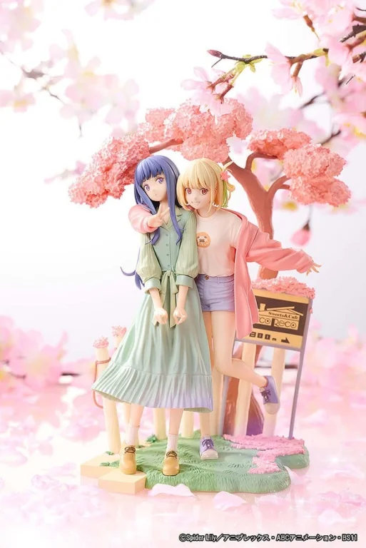 Lycoris Recoil - Non-Scale Figure - Chisato Nishikigi & Takina Inoue (Spring Ver.)