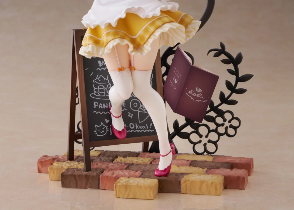 Caf&eacute; Stella and the Reaper's Butterflies - Scale Figure - Nozomi Sumizome