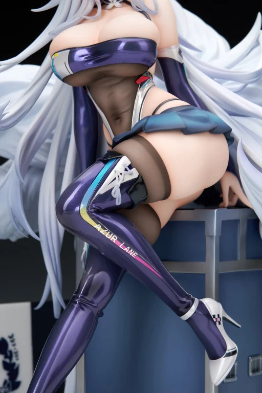 Azur Lane - Scale Figure - Shinano (Moonlit Chrome Ver.)