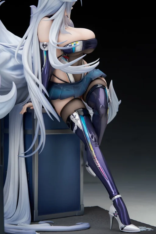 Azur Lane - Scale Figure - Shinano (Moonlit Chrome Ver.)
