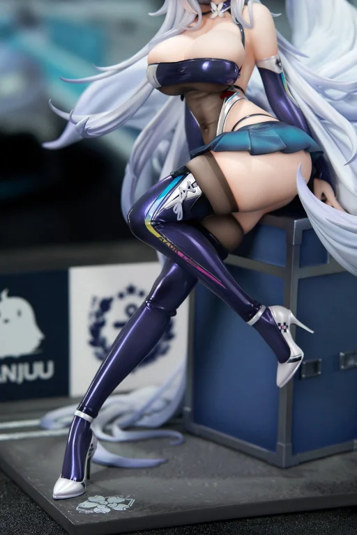 Azur Lane - Scale Figure - Shinano (Moonlit Chrome Ver.)