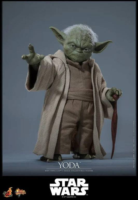 Star Wars - Scale Action Figure - Yoda