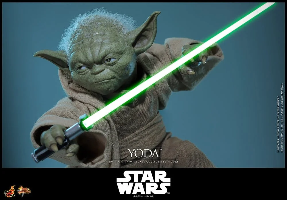 Star Wars - Scale Action Figure - Yoda
