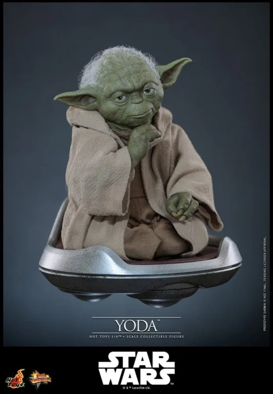 Star Wars - Scale Action Figure - Yoda