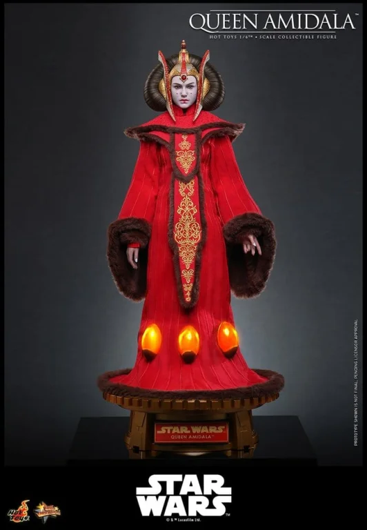 Star Wars - Scale Action Figure - Padm&eacute; Amidala (Queen)