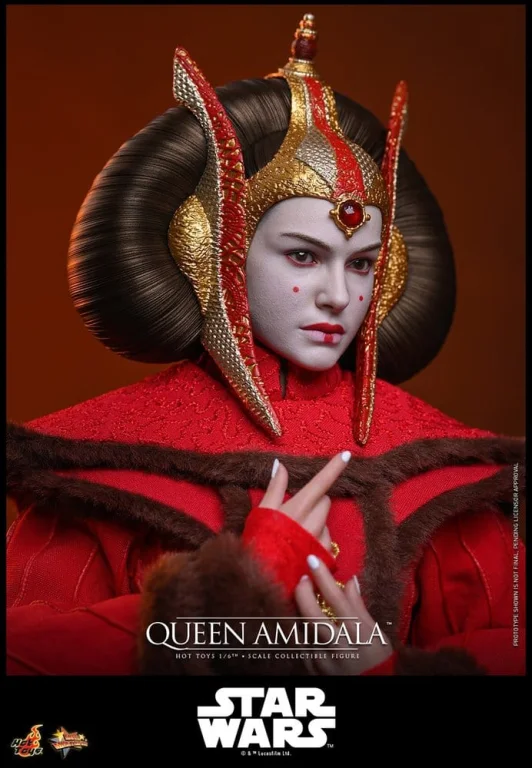 Star Wars - Scale Action Figure - Padm&eacute; Amidala (Queen)