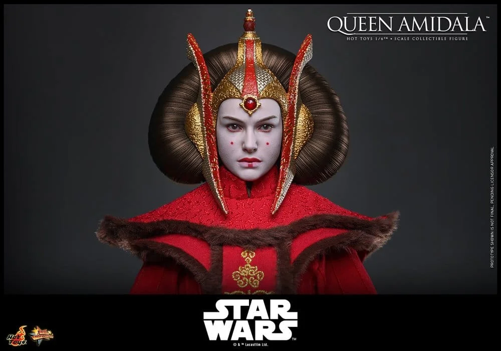 Star Wars - Scale Action Figure - Padm&eacute; Amidala (Queen)