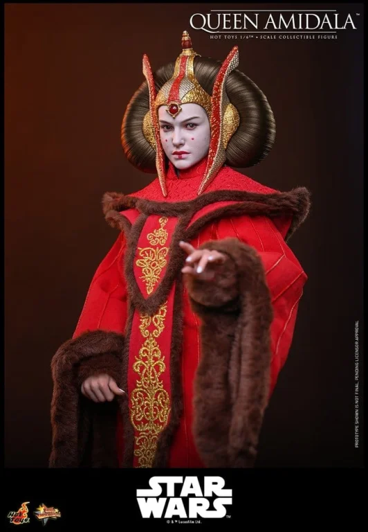 Star Wars - Scale Action Figure - Padm&eacute; Amidala (Queen)