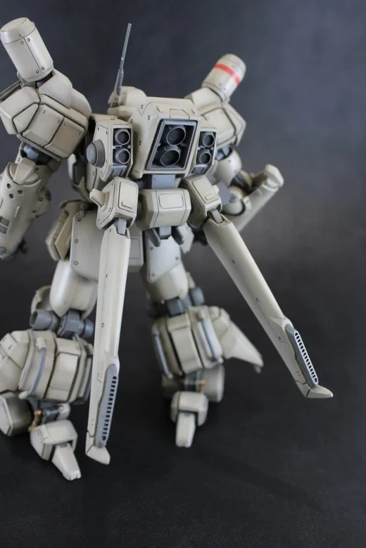Assault Suit Leynos - Scale Plastic Kit - AS-5E3 Leynos (Protagonist Suit Renewal ver.)