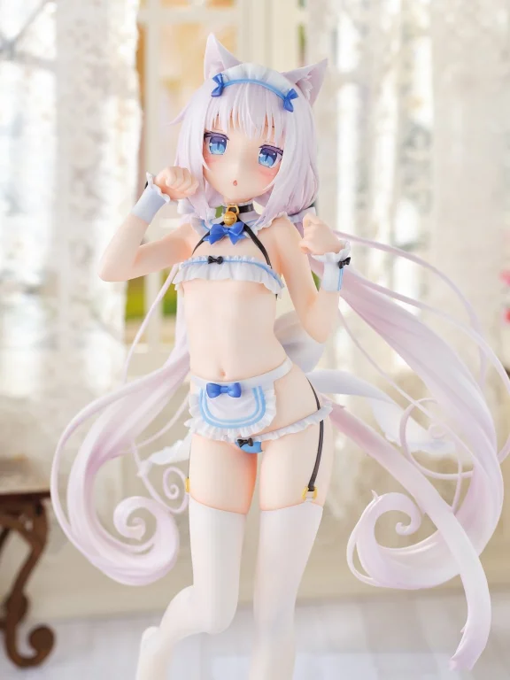NEKOPARA - Scale Figure - Vanilla (Micro Bikini Maid) (DX Edition)