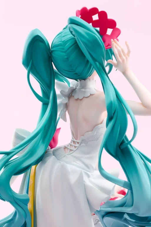 Character Vocal Series - Scale Figure - Miku Hatsune (Racing Miku: 15th "Rhapsody" 2010-2025)