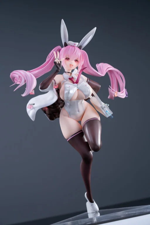Won - Scale Figure - Etona