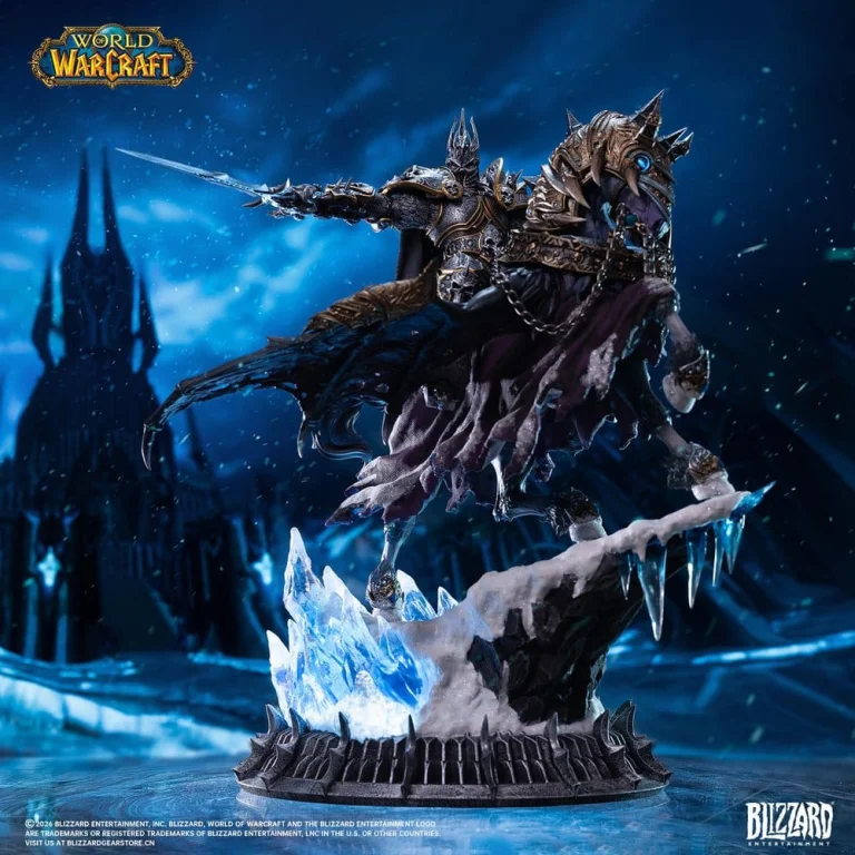 Warcraft - Non-Scale Figure - The Lich King & Invincible
