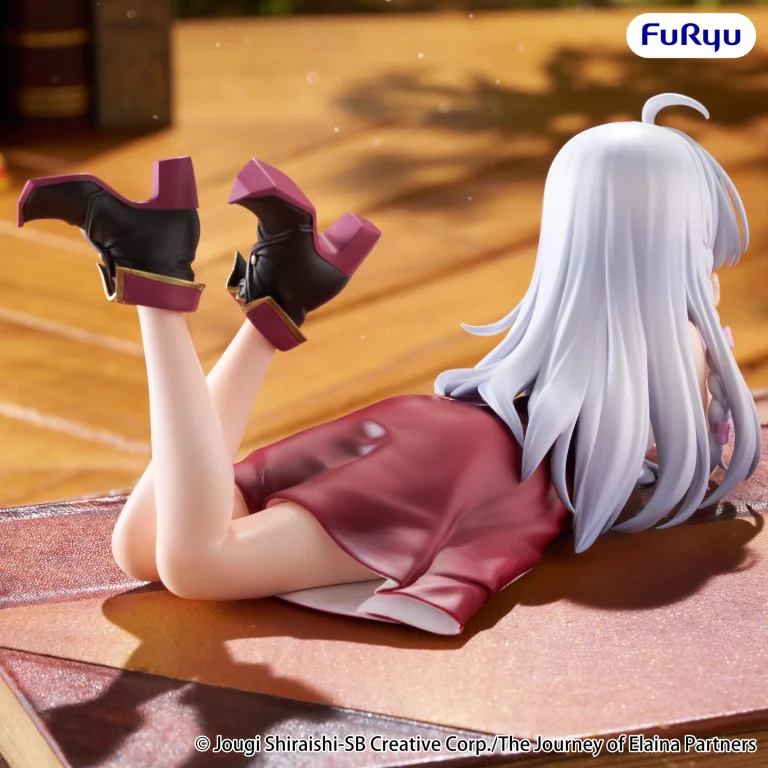 Wandering Witch - Noodle Stopper Figure - Elaina (Lying Down)