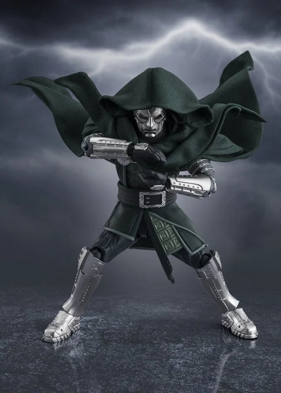 The Avengers - S.H.Figuarts - Doctor Doom