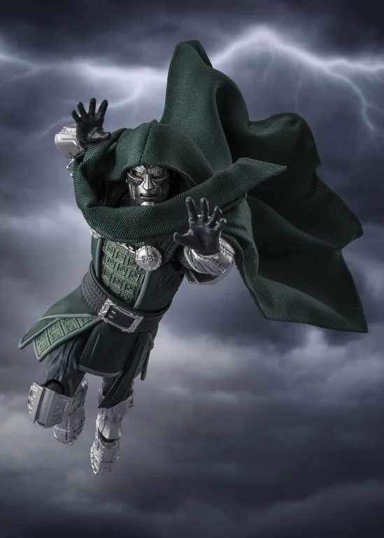 The Avengers - S.H.Figuarts - Doctor Doom